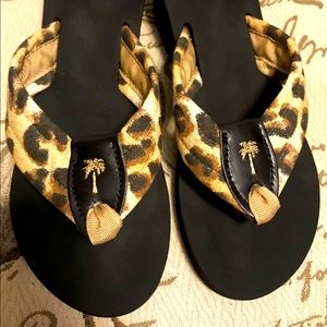 Eliza B leopard print flip flops (5.5) new w/o tag